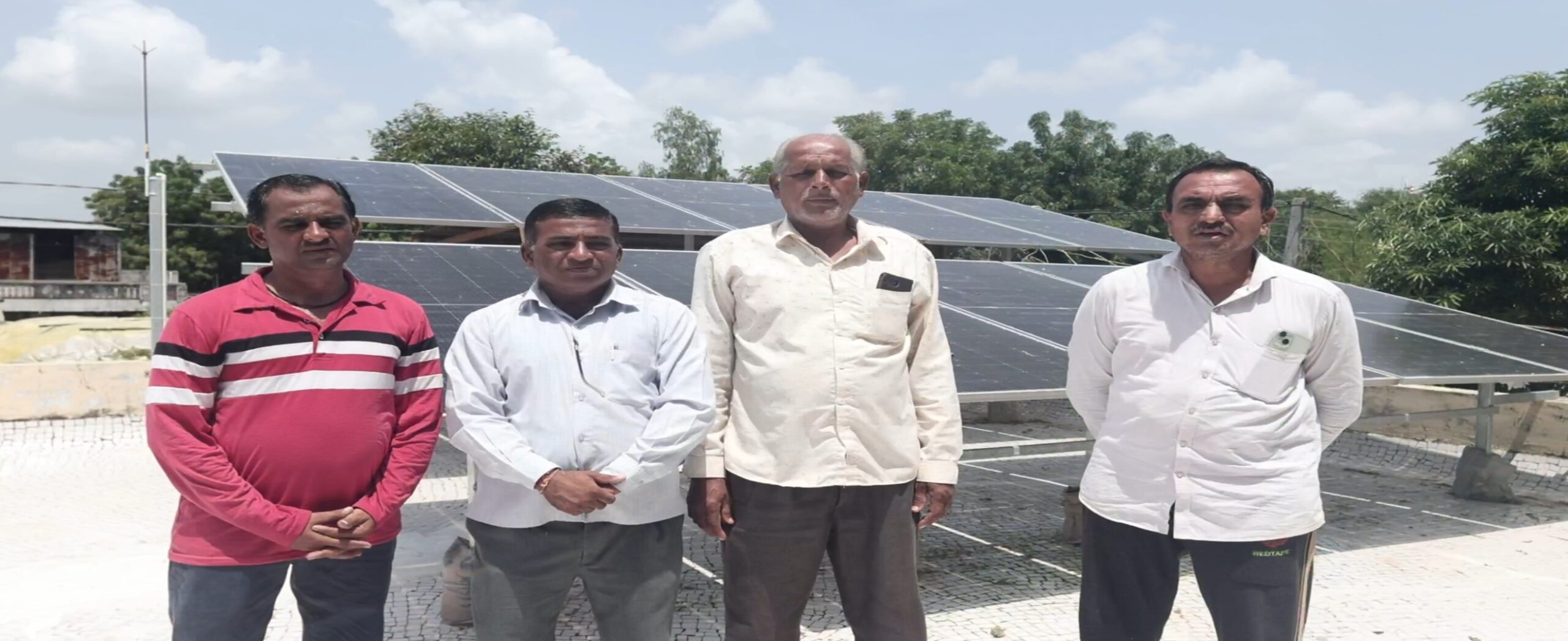 Vellage members telling about Benefits of Solar Installation