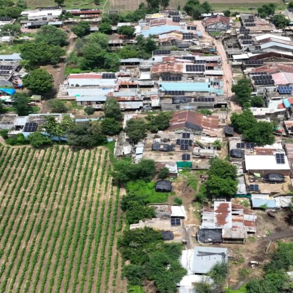 Fully_Solar_Powered_Village