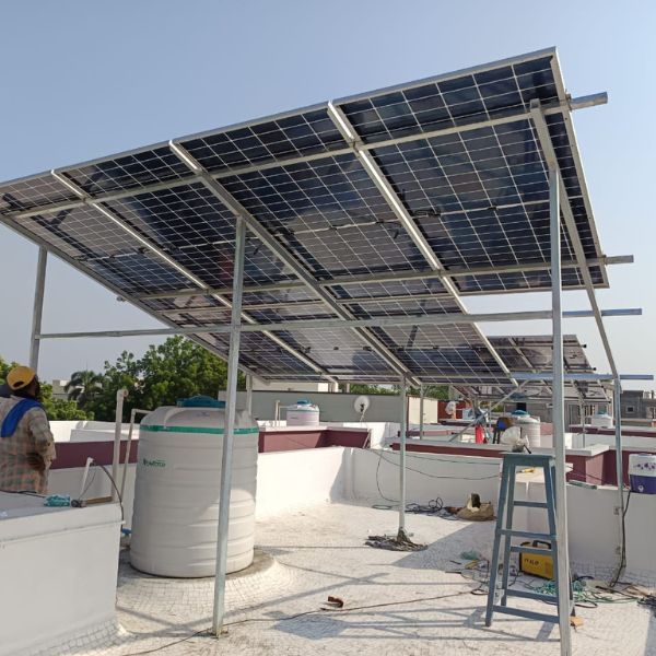 Residential solar panel installation for reducing electricity bills